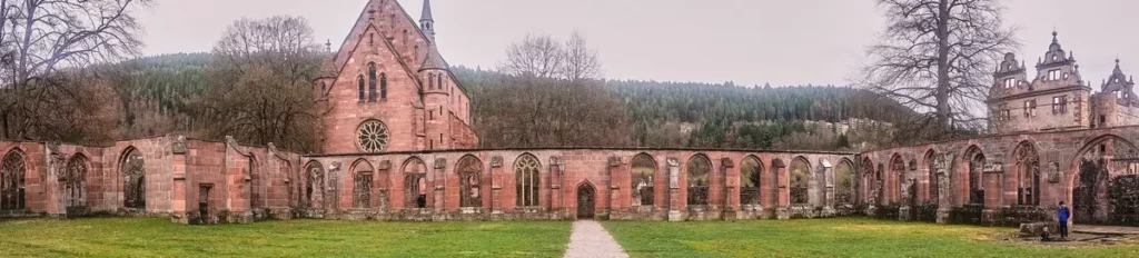 Северный Шварцвальд руины монастыря Хирсау